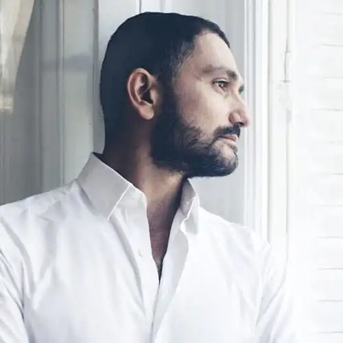 تصویر فرانسیس کرکجان (Francis Kurkdjian)