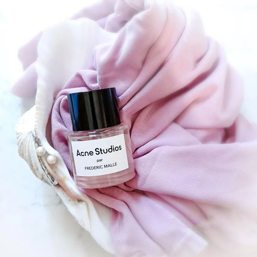تصویر گالری عطر آکنه استودیوز فردریک مال (Acne Studios Frederic Malle) 2